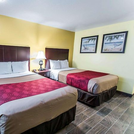 Econo Lodge Cocoa Beach - Near The Port Luaran gambar