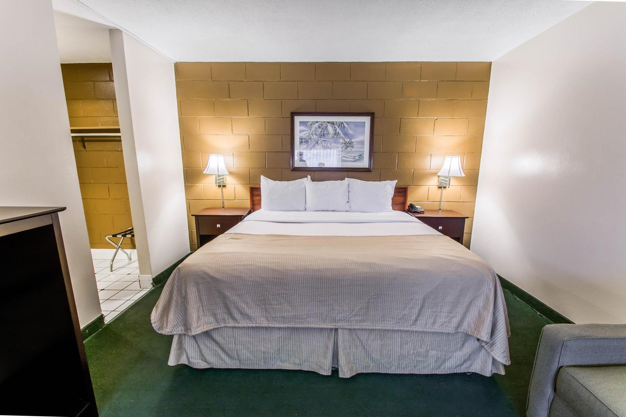 Econo Lodge Cocoa Beach - Near The Port Luaran gambar